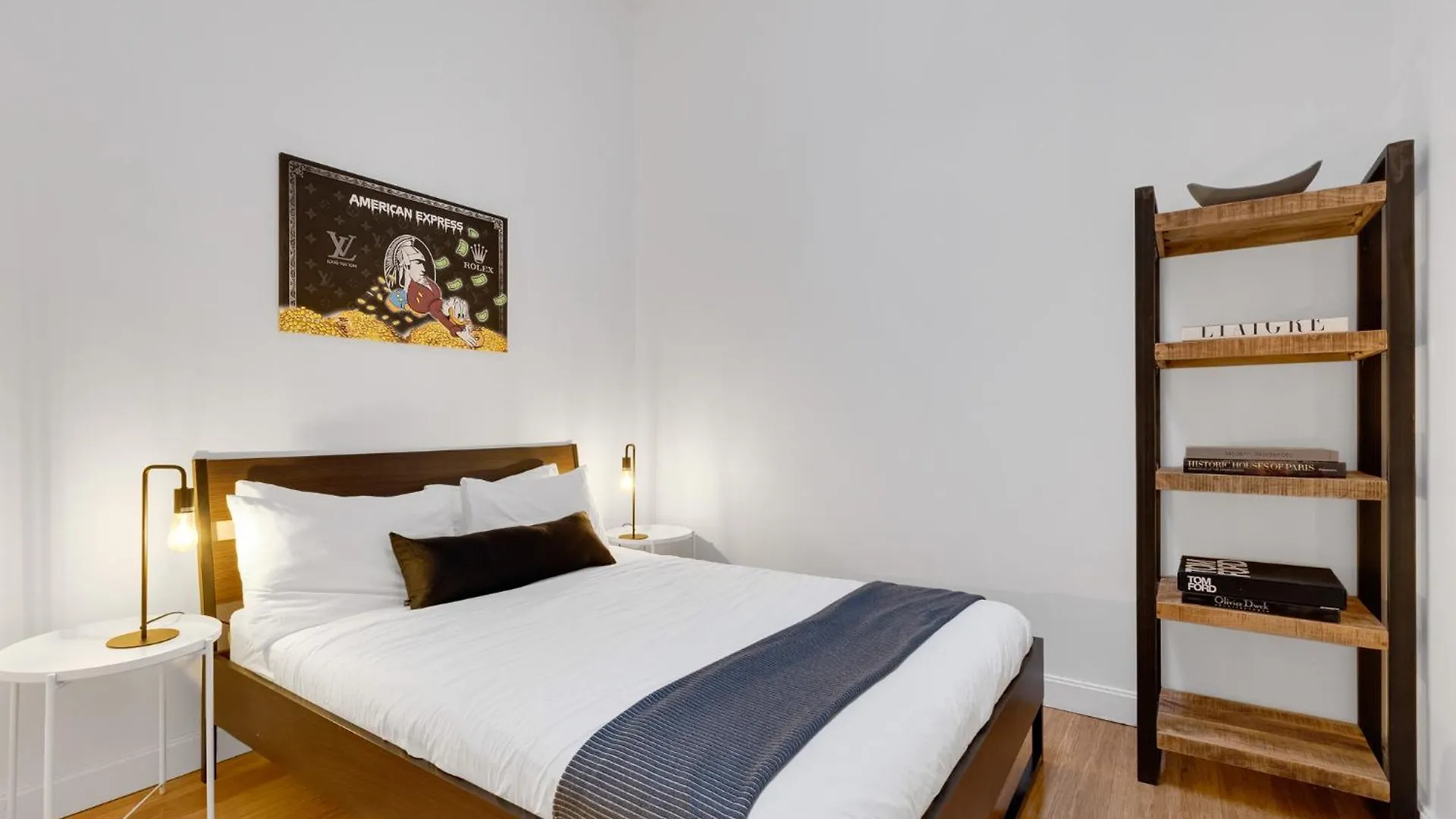 Liv Mtl Main Aparthotel Montreal