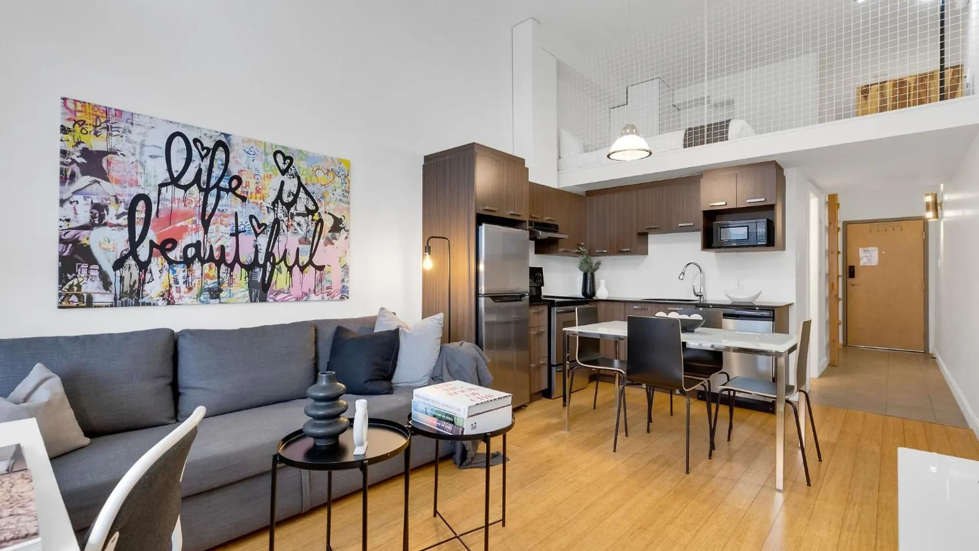 Liv Mtl Main Aparthotel Montreal 3*,  Canada