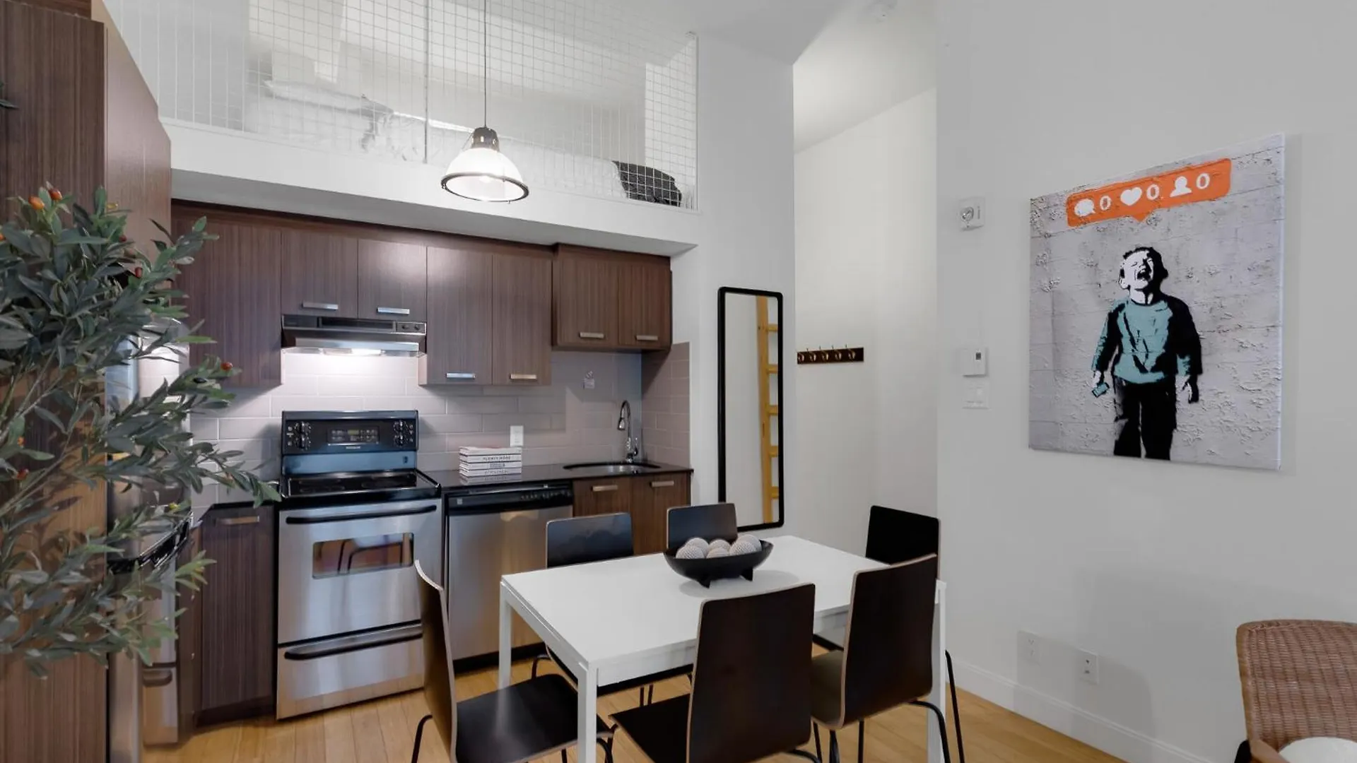 Liv Mtl Main Aparthotel Montreal