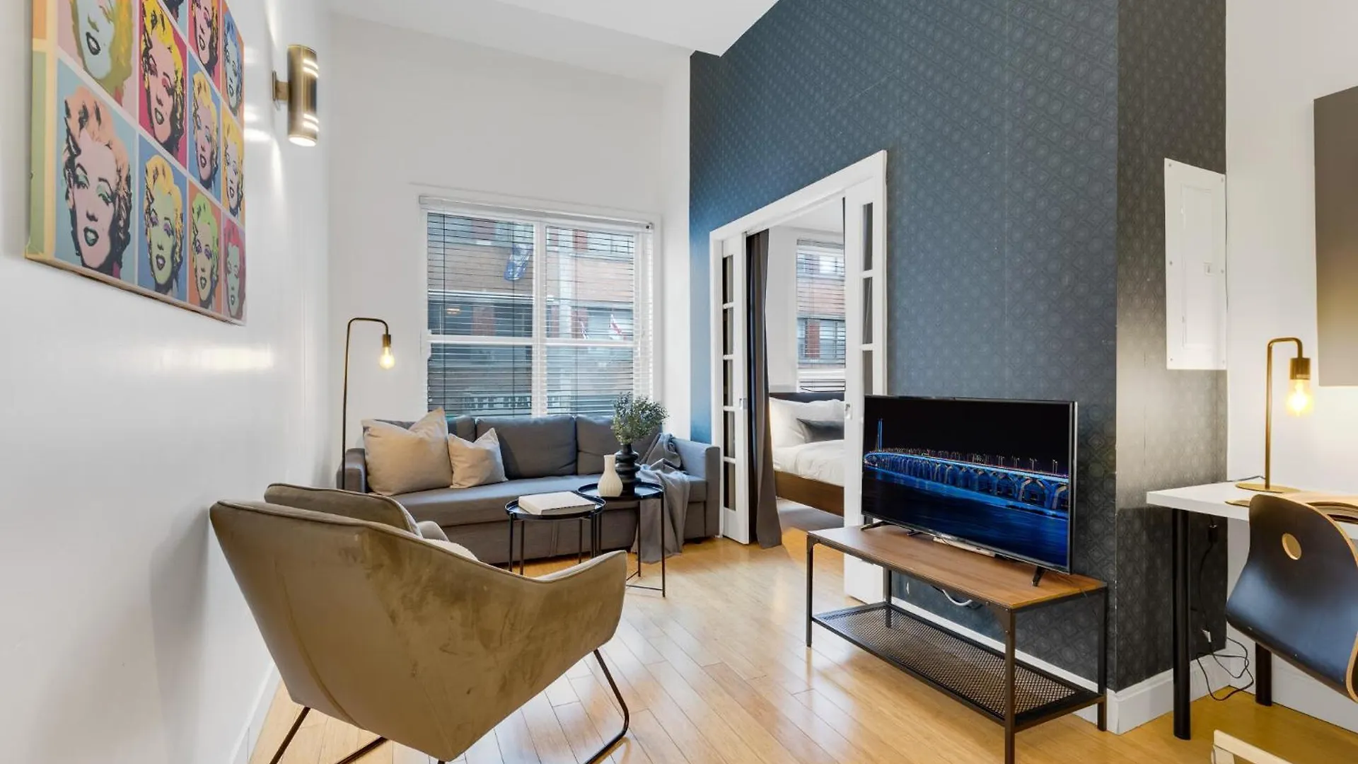 Liv Mtl Main Aparthotel Montreal