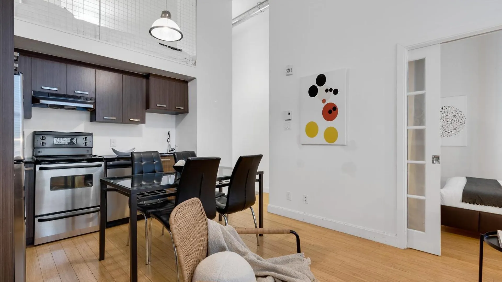 Liv Mtl Main Aparthotel Montreal