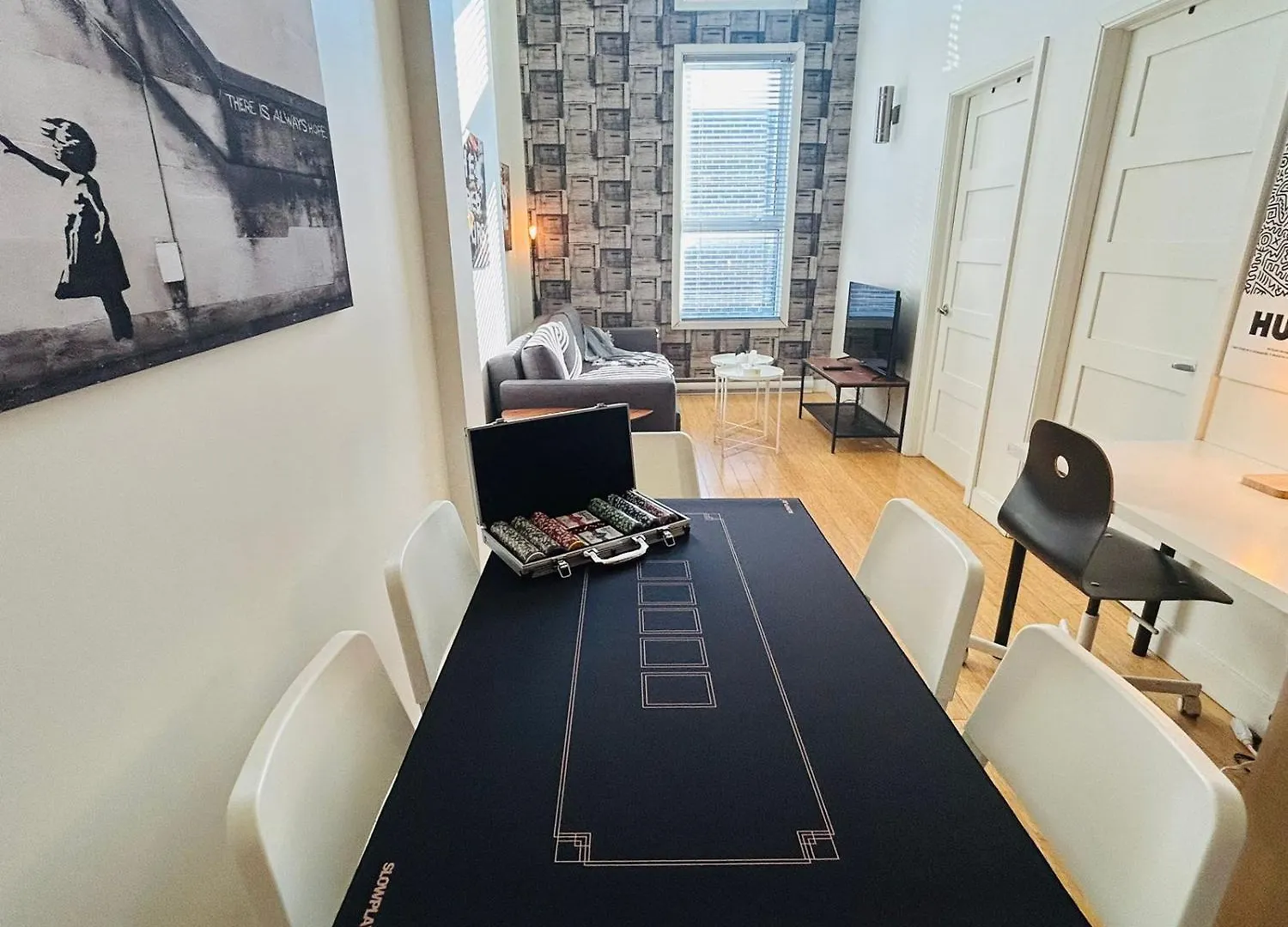 Liv Mtl Main Aparthotel Montreal